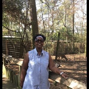 Meet your Posher, Crystal